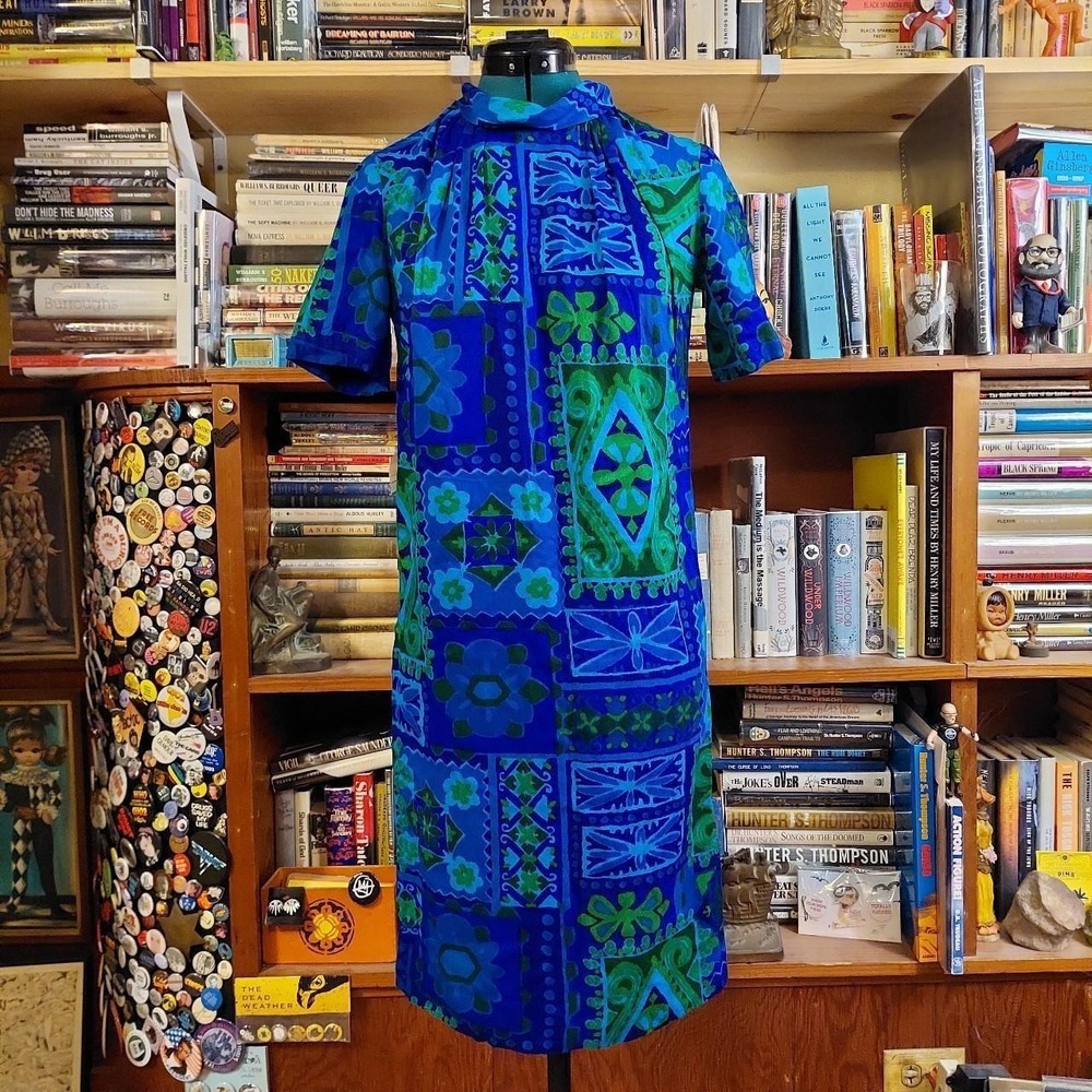 Vintage 60s bold patterned blue and green midi dress.
